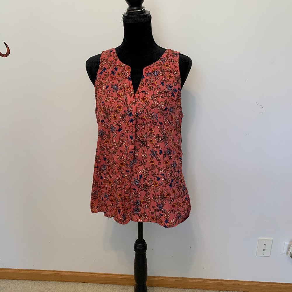 SANCTUARY SLEEVELESS V-NECK TOP SIZE XL